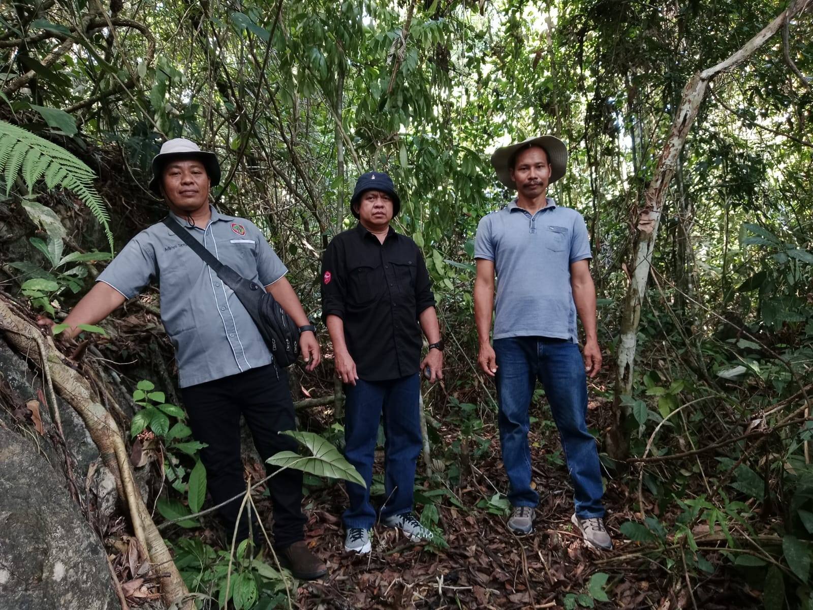 Pengecekan Lokasi Tambang Batu Bersama ESDM Prov. Kalteng